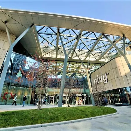 Prestigious Sky Park - View - Traveller Awards 2024 Lejlighed Bratislava