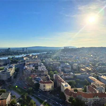 Prestigious Sky Park - View - Traveller Awards 2024 Lejlighed *