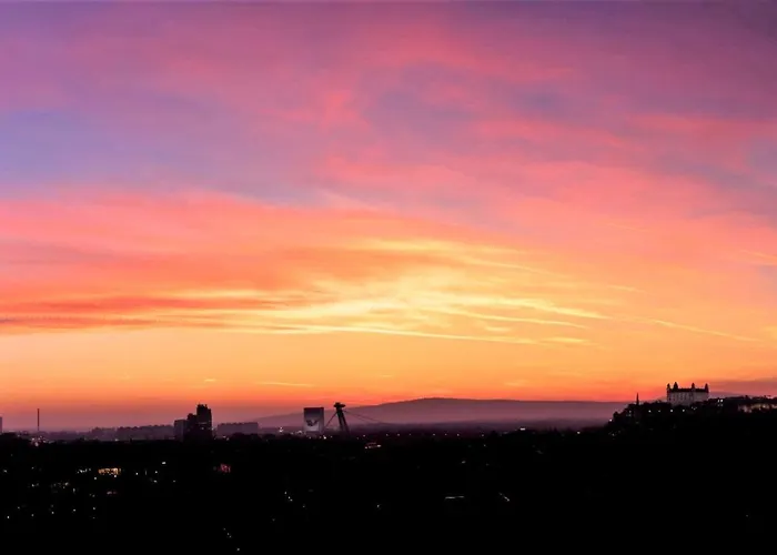 Apartament Prestigious Sky Park - View - Traveller Awards 2024 Bratislava