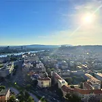 Prestigious Sky Park - View - Traveller Awards 2024 Appartamento *