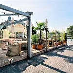 Prestigious Sky Park - View - Traveller Awards 2024 Appartamento Bratislava