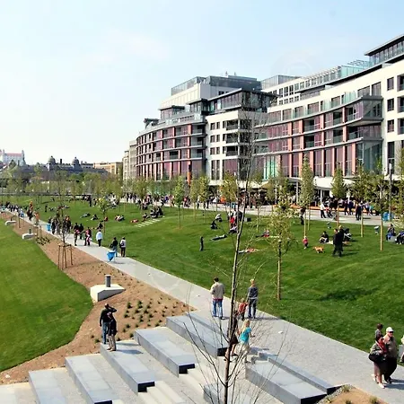 Apartment Prestigious Sky Park - View - Traveller Awards 2024 Bratislava