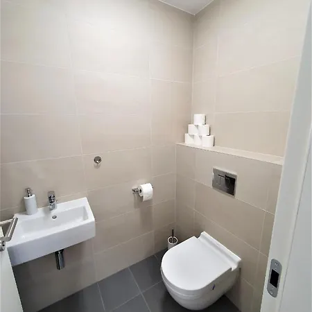 Prestigious Sky Park - View - Traveller Awards 2024 Apartment Bratislava