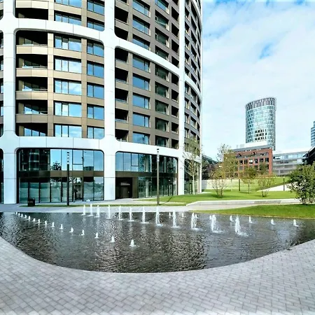 Prestigious Sky Park - View - Traveller Awards 2024 Apartment Bratislava