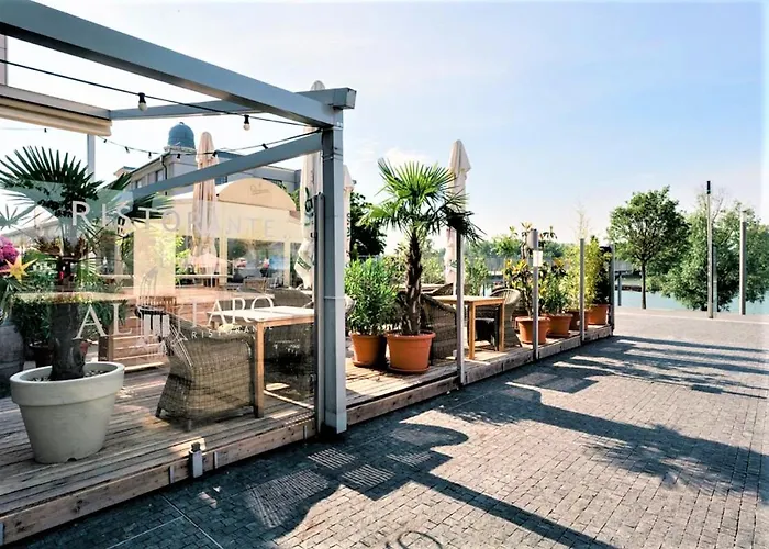 Prestigious Sky Park - View - Traveller Awards 2024 Apartment Bratislava