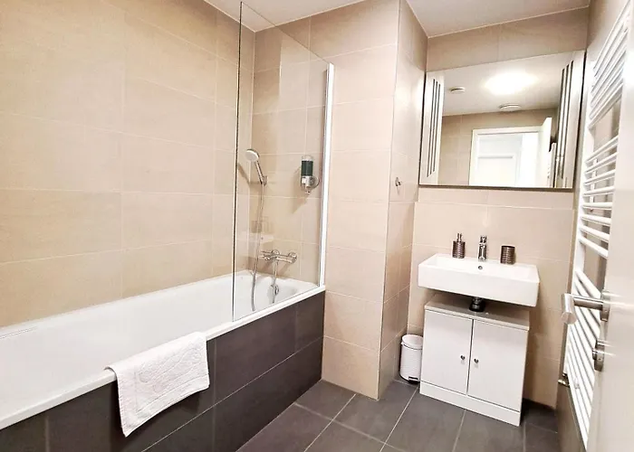 Prestigious Sky Park - View - Traveller Awards 2024 Apartment *