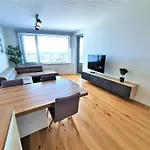 公寓 Prestigious Sky Park - View - Traveller Awards 2024