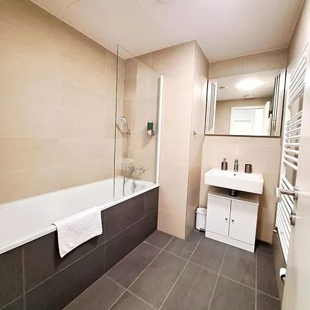 Prestigious Sky Park - View - Traveller Awards 2024 Daire *