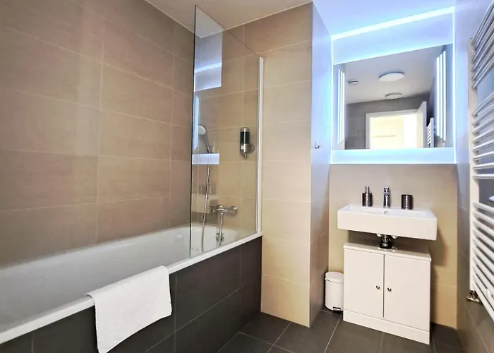 Prestigious Sky Park - View - Traveller Awards 2024